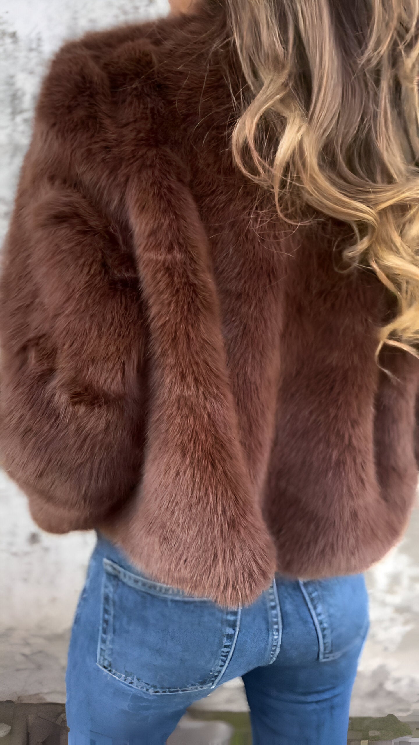 Velvetfur Luxe Damesjas – Stijlvolle en Warme Winterjas voor Elke Gelegenheid